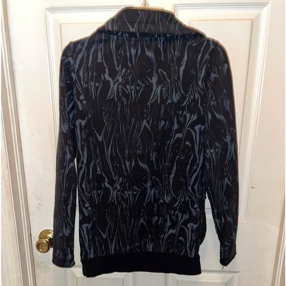 VOLCOM Long Sleeve Swirl Print Jacket Coat. Sz S. - Picture 2 of 9